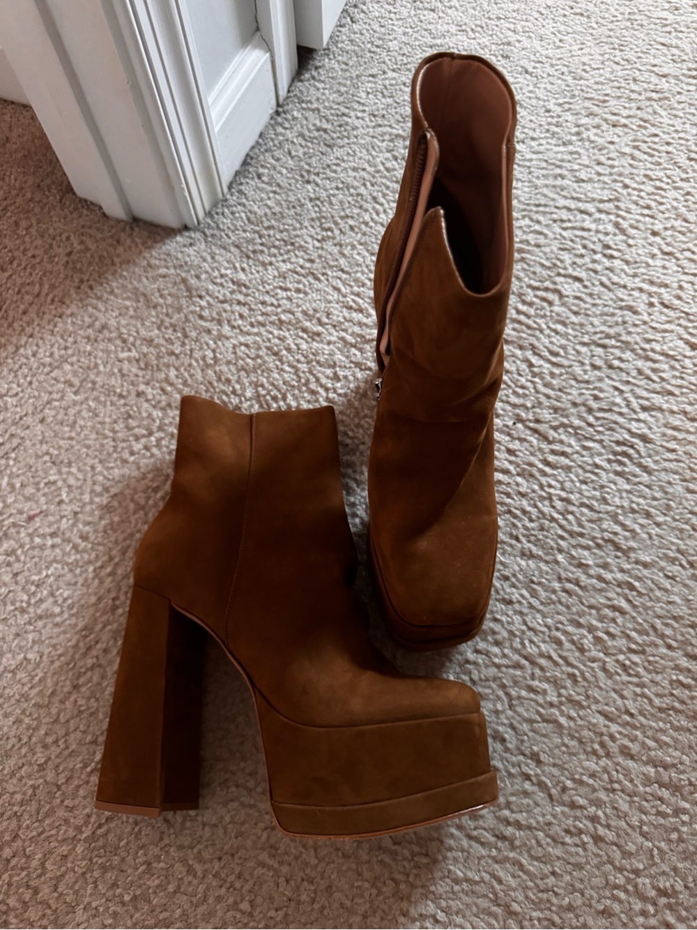 Schutz Selene Classic Platform Ankle Boots in Brown